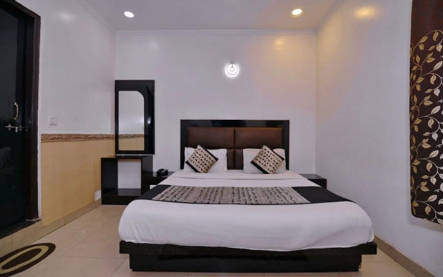 Hotel Blue Pearl Noida