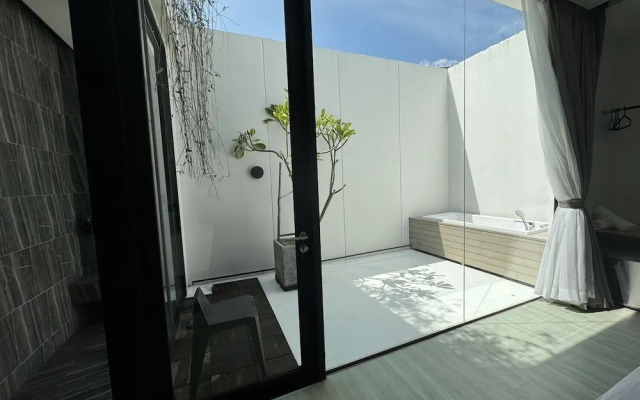 Innlux Phuket