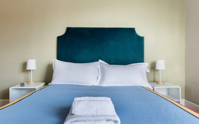 Amazing Covent Garden Studio - Netflix Nespresso