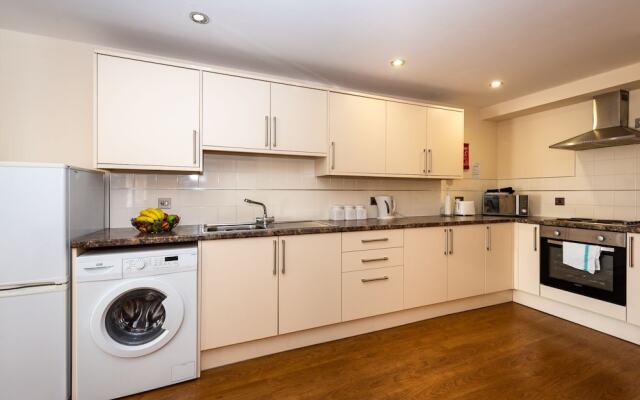 Waterview Deluxe Apartments