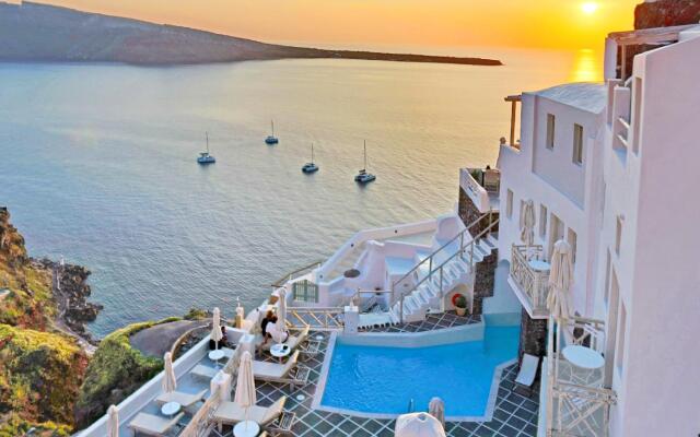 Oia Mare Villas