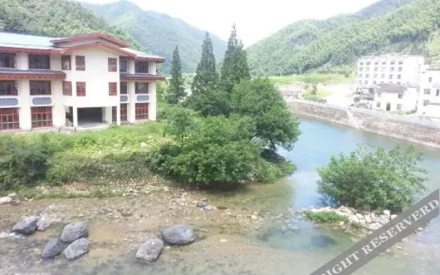 Tingxige Inn