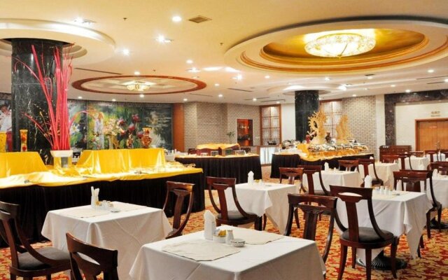 Linghai Hotel