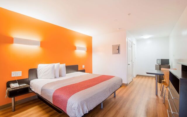 Studio 6 Augusta, GA - Fort Gordon