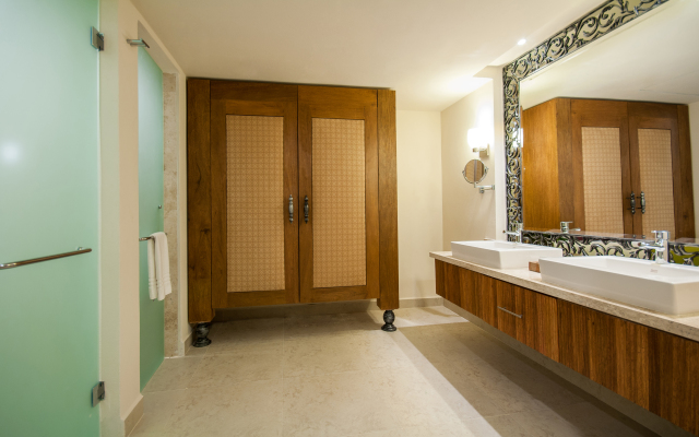 Almar Resort Luxury Beach Front Experience