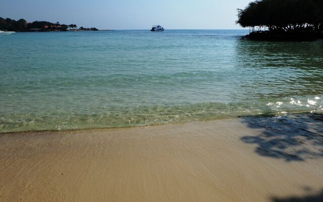 The C Samet Beach Resort