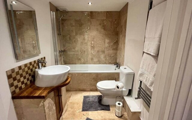 Inviting 1-bed Apartment in Banbury