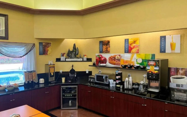 Quality Inn & Suites