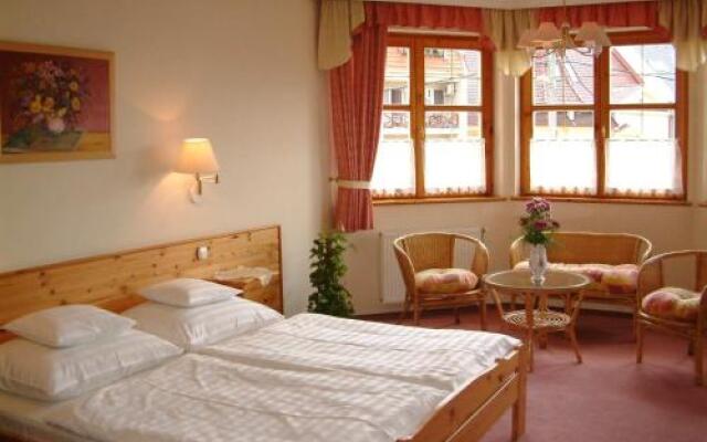 Hajdú Kastély Hotel