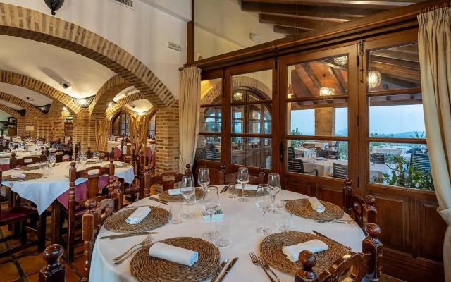 Hotel Alahuar
