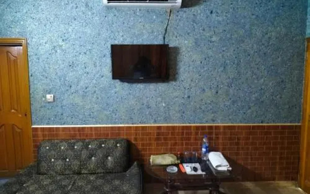 Karachi Motel