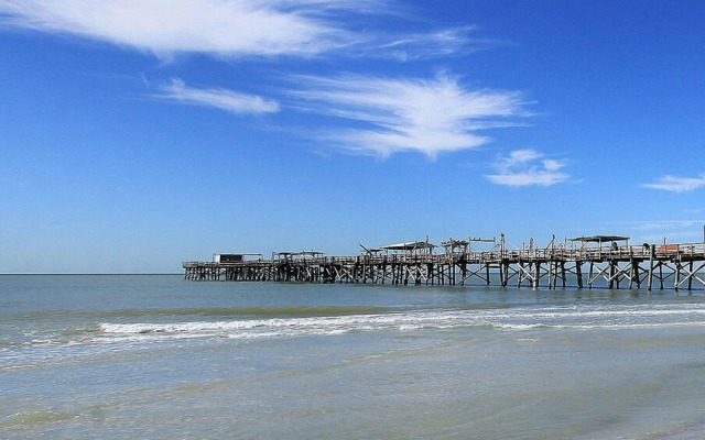 Anglers Cove by Teeming Vacation Rentals