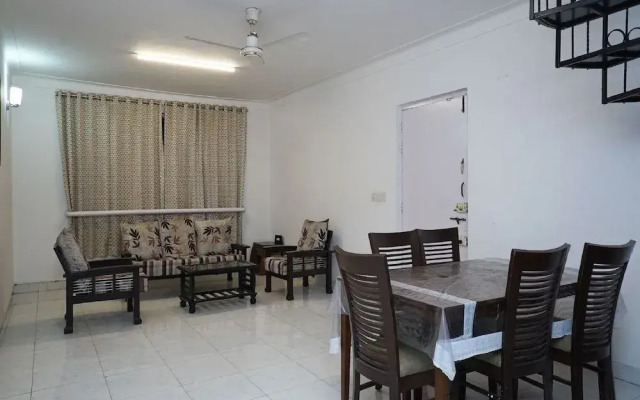 OYO 23239 10 Blossoms Service Apartments