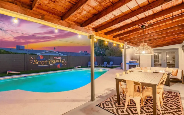 Desert Diamond Oasis Private Pool Bar Games