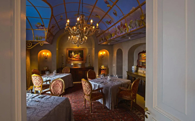 The Munro Boutique Hotel