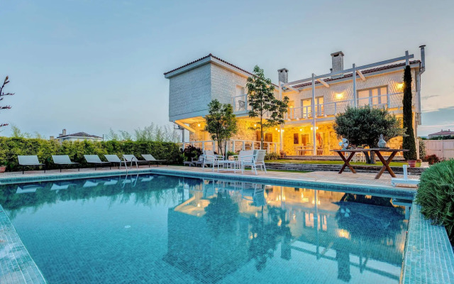 Ev Bharat Butique Hotel Alacati