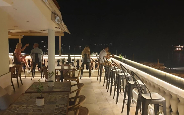 Dimitra Boutique Hotel