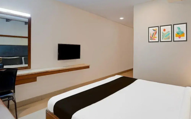 Super Townhouse Arcot Road
