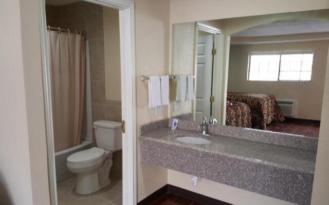 Luxury Inn & RV Park