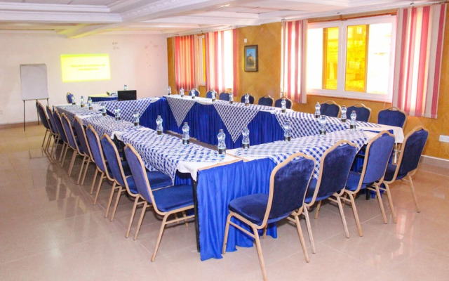 leleshwa inn
