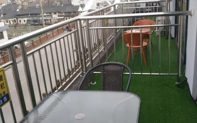 Yue Yue Theme Hostel