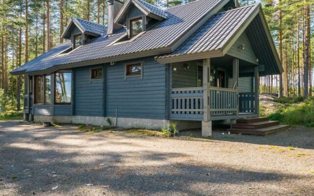 Holiday Home Kuvalanranta