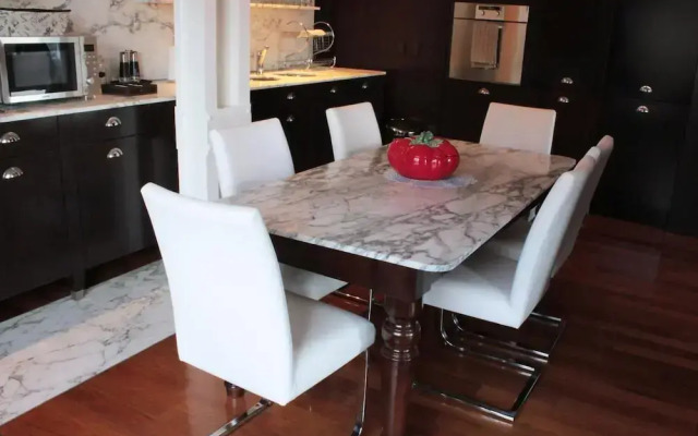 Residence Master Suite in Porteño Building