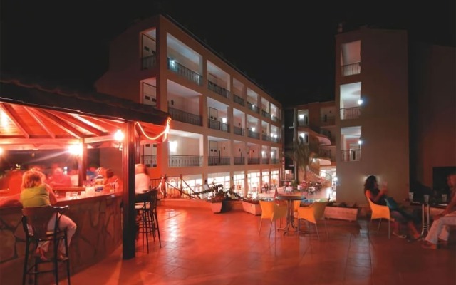 Club Park Marina Hotel