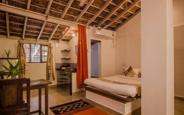 OYO Home 19189 Designer Studio