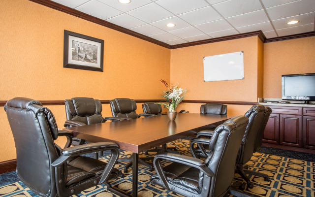 Quality Inn & Suites