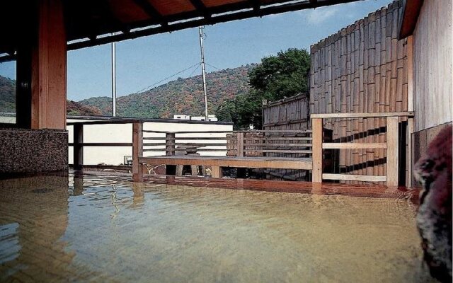 Aizu Higashiyama Onsen, Tsuki no Akari