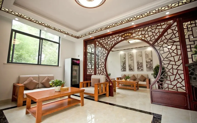 Huangshan North Station Huiting Boutique Hostel