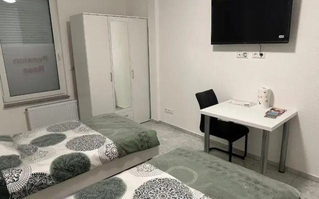 Haus Rosa Hostel Fremdenzimmer