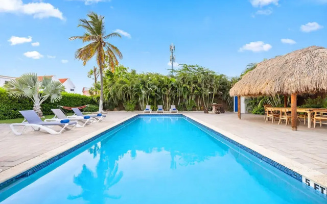 Turibana Plaza Suite 9