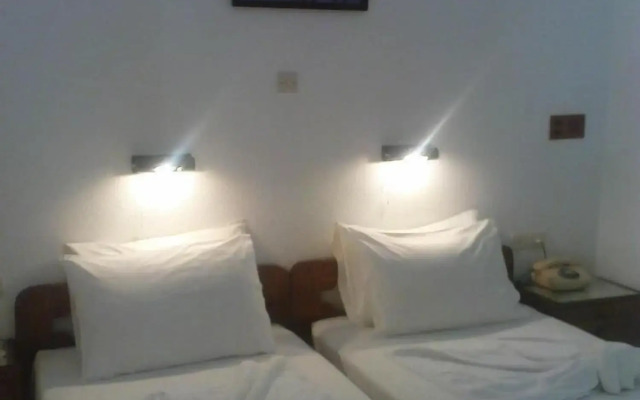 Smaragda Hotel