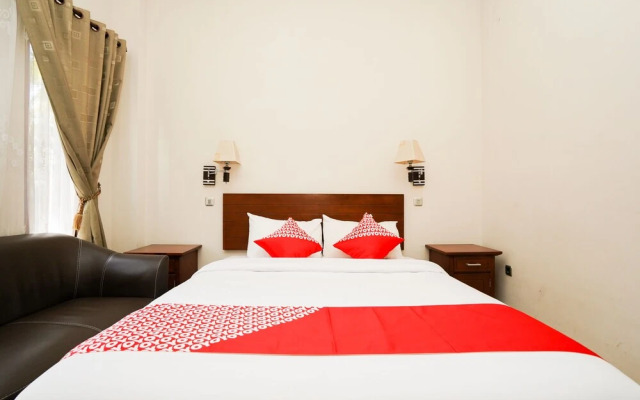 Hotel Ratna by OYO Rooms