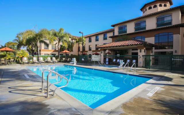 Hampton Inn And Suites Camarillo