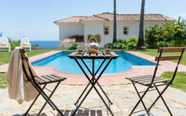 La Cala Beauty by Rafleys