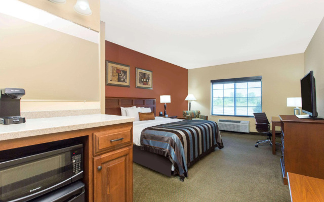 Best Western Plus Appleton Airport/Mall Hotel