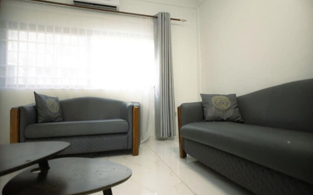 Daa Dingbe Suites