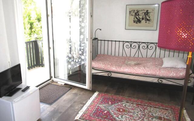 Gästezimmer im Hamburger Norden - nahe EuroFH und ILS