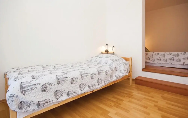 Nice Home in Sibenik With Wifi and 1 Bedrooms