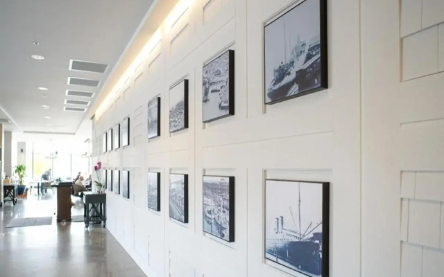 Hotel Indigo Everett - Waterfront Place by IHG