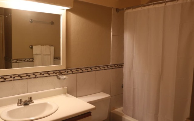 Island Suite at Hermosa Village