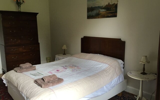 Ivy Knoll Self Catering