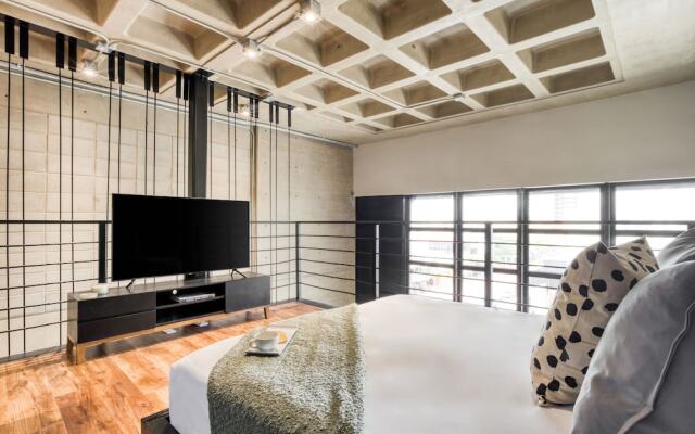 Downtown Loft by ULIV