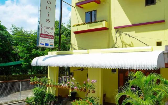 Adonis Guest House