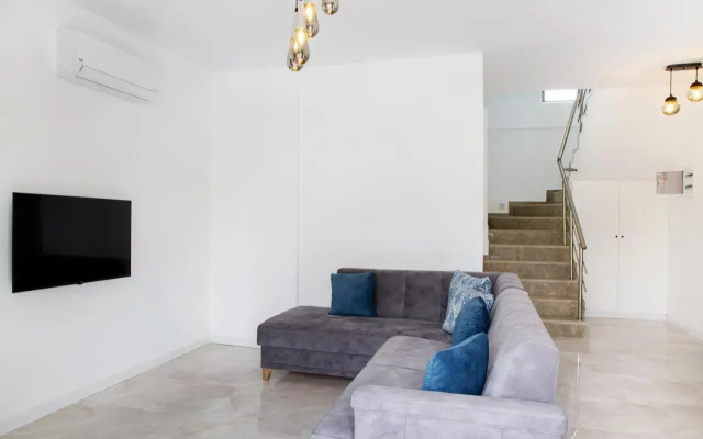 BD4108 Two Bedroomed Villa withPool inBodrumYalikavak