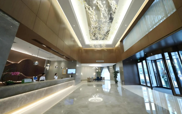Gem Yancheng Jianhu County Oubao Liya Zun Park Hot