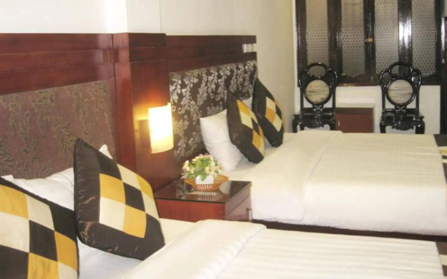 La Dora Hanoi Hotel & Travel